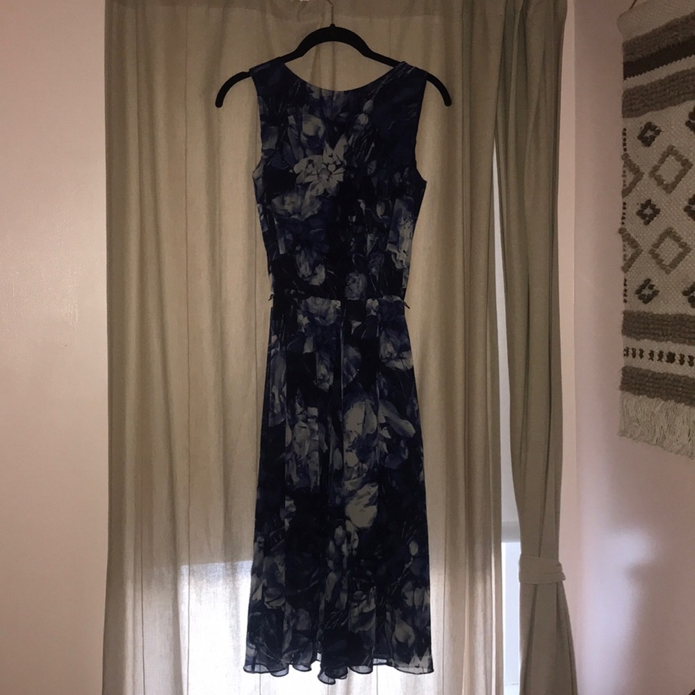 blue floral lined Vince Camuto dress 0